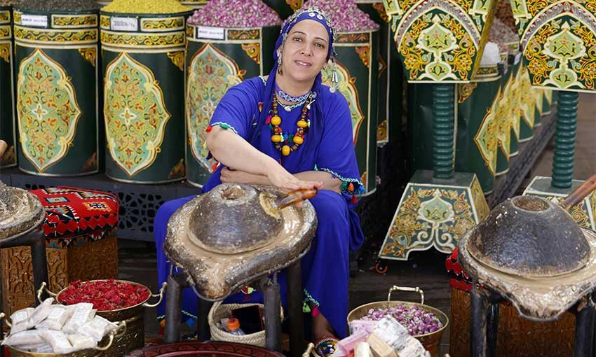 Berber village visits Excursions to the Atlas Mountains